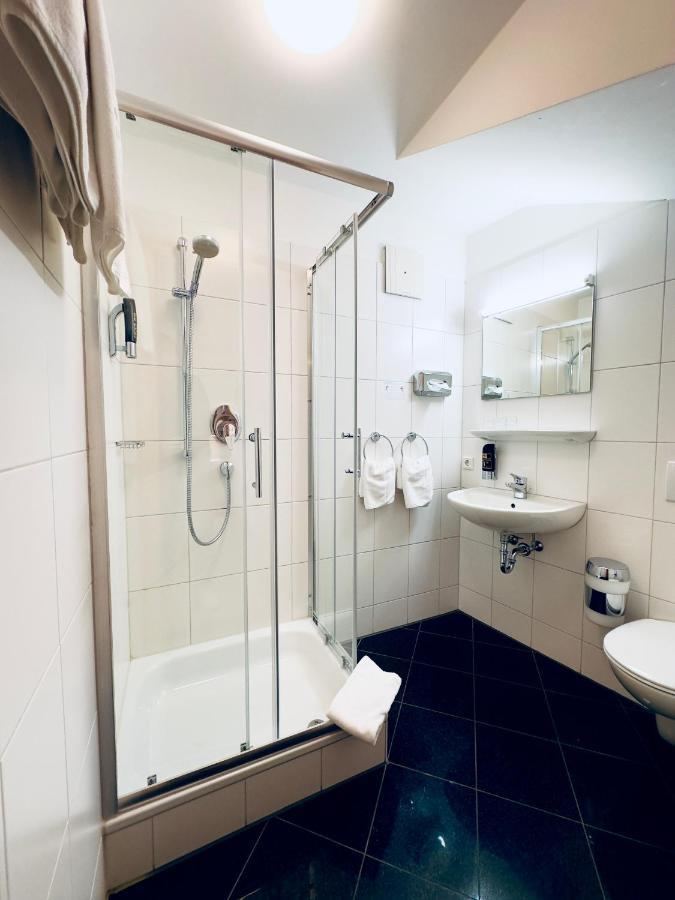 Guenter Hotel 3*
